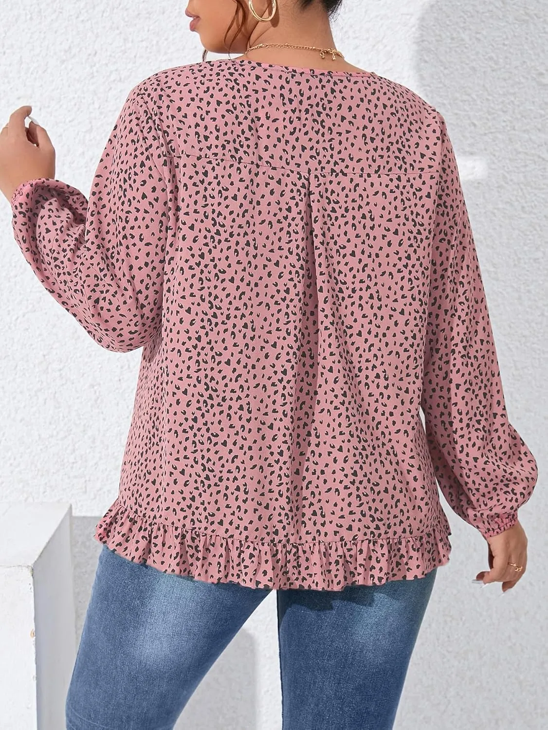 SOLY HUX Women's Plus Size Allover Print V Neck Bishop Long Sleeve Ruffle Hem Blouse Tops