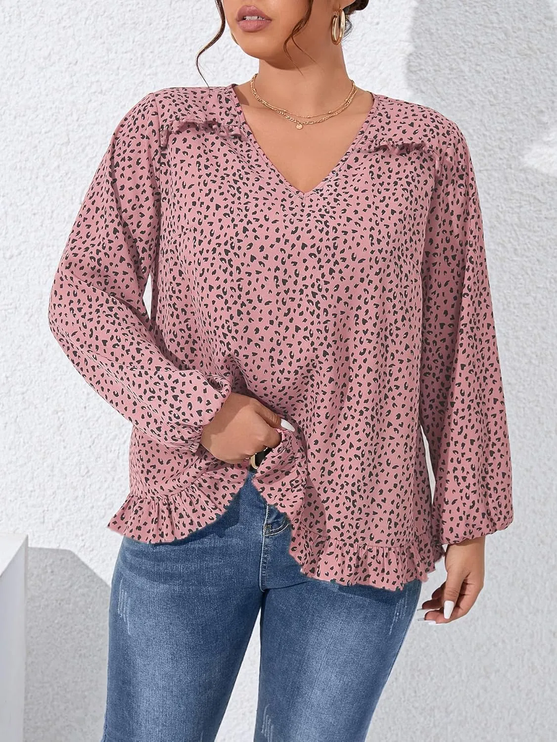 SOLY HUX Women's Plus Size Allover Print V Neck Bishop Long Sleeve Ruffle Hem Blouse Tops