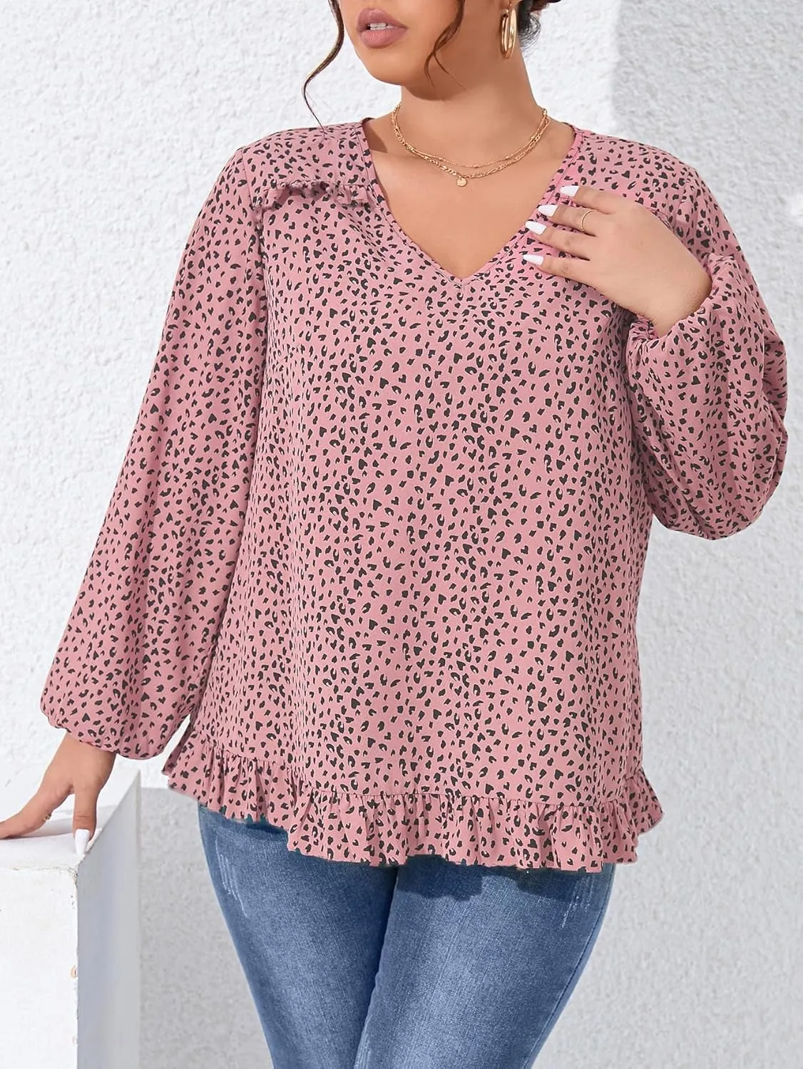 SOLY HUX Women's Plus Size Allover Print V Neck Bishop Long Sleeve Ruffle Hem Blouse Tops